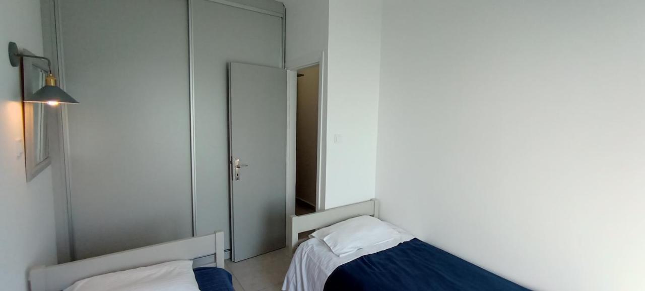 Atlas By Sea Apartment Loutráki Eksteriør billede